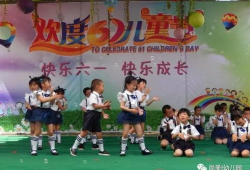 幼儿园视频,宝贝们的快乐成长瞬间