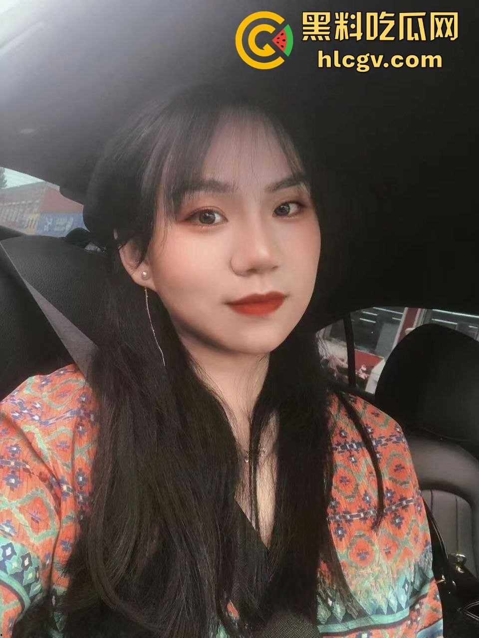 湖南怀化端庄贤妻【朱萍霞】私下翻车！床上放浪得像小野猫，骚劲儿能把男人撩疯！-1